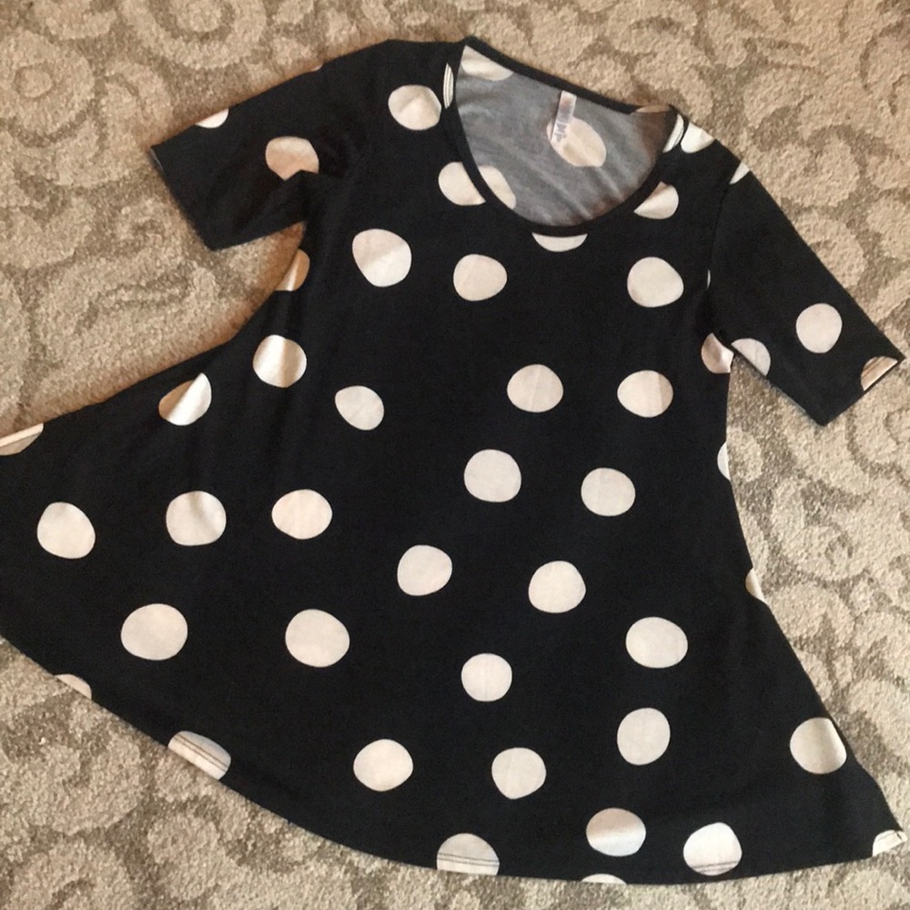 LuLaRoe PolkaDot Top
